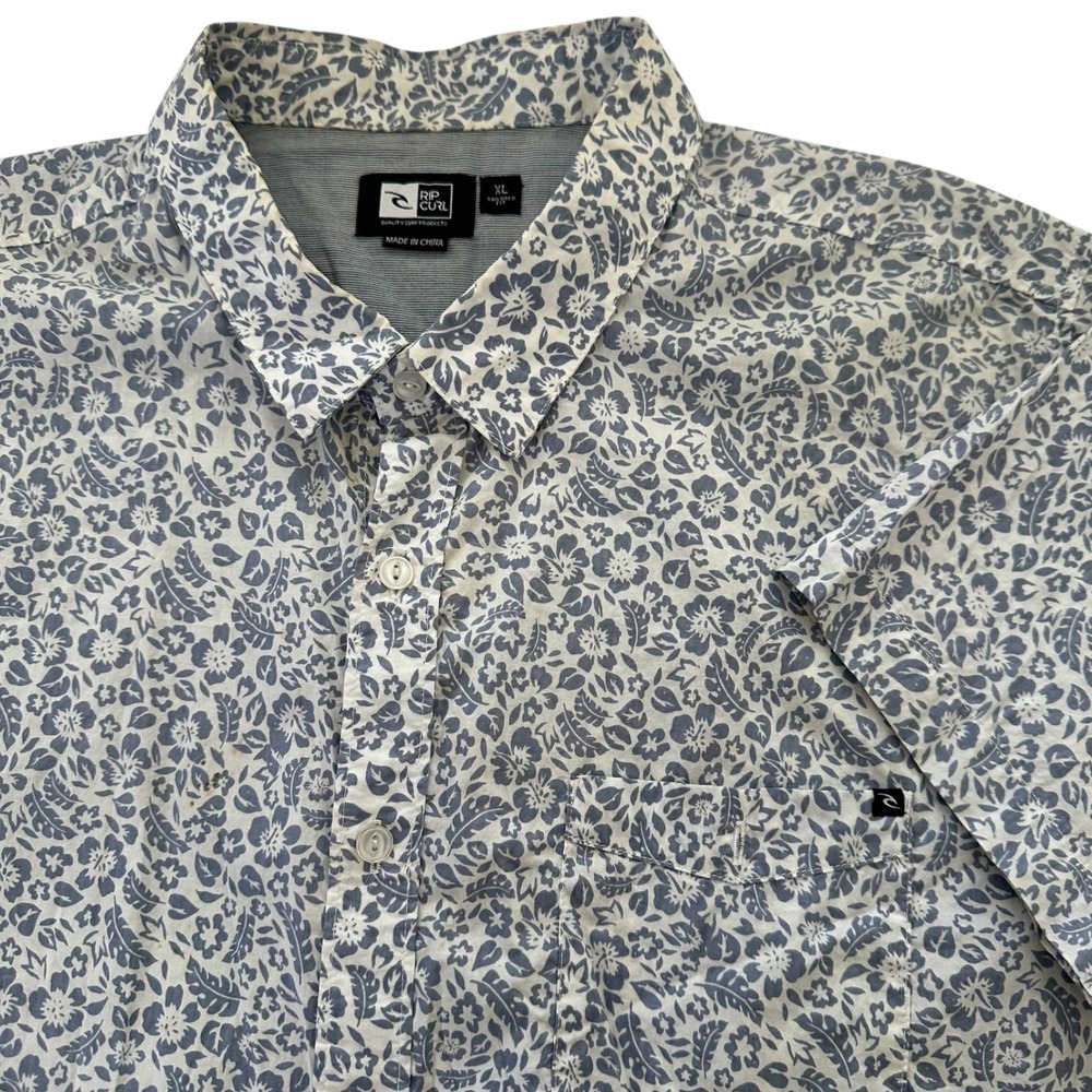 Rip Curl Button Up Shirt Mens XL Blue White Floral Short Sleeve Tailored Fit